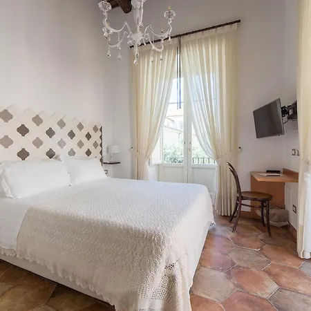 Residenza Il Campanile Гостевой дом Сорренто