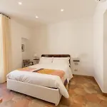 Residenza Il Campanile Πανσιόν 4*