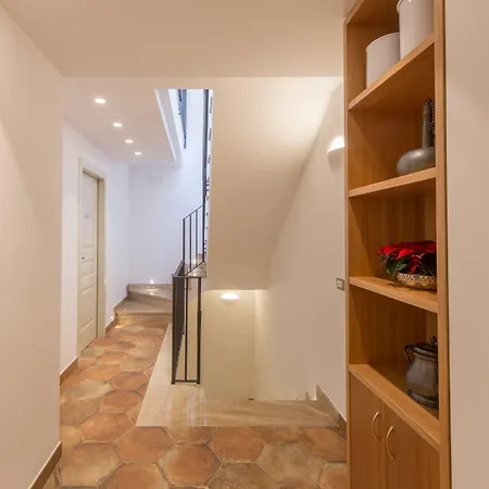 Residenza Il Campanile Гостевой дом 4*